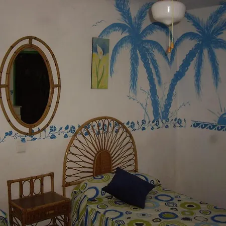 Guest house Versalles Alicante