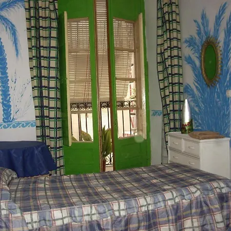 Pensjonat Versalles Alicante